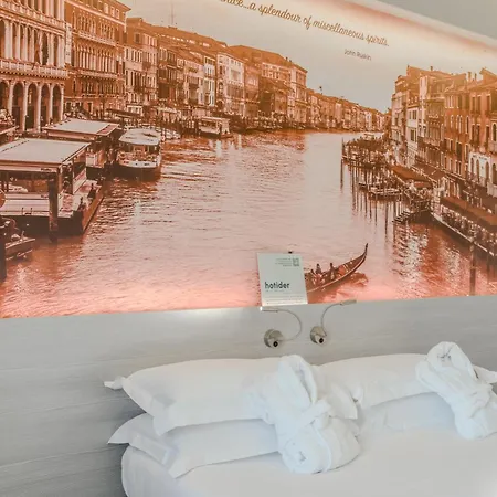 Hotiday Marco Polo 4* Venice