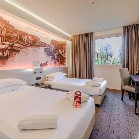 Hotiday Marco Polo 4* Venice