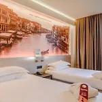 Hotiday Marco Polo 4* ונציה